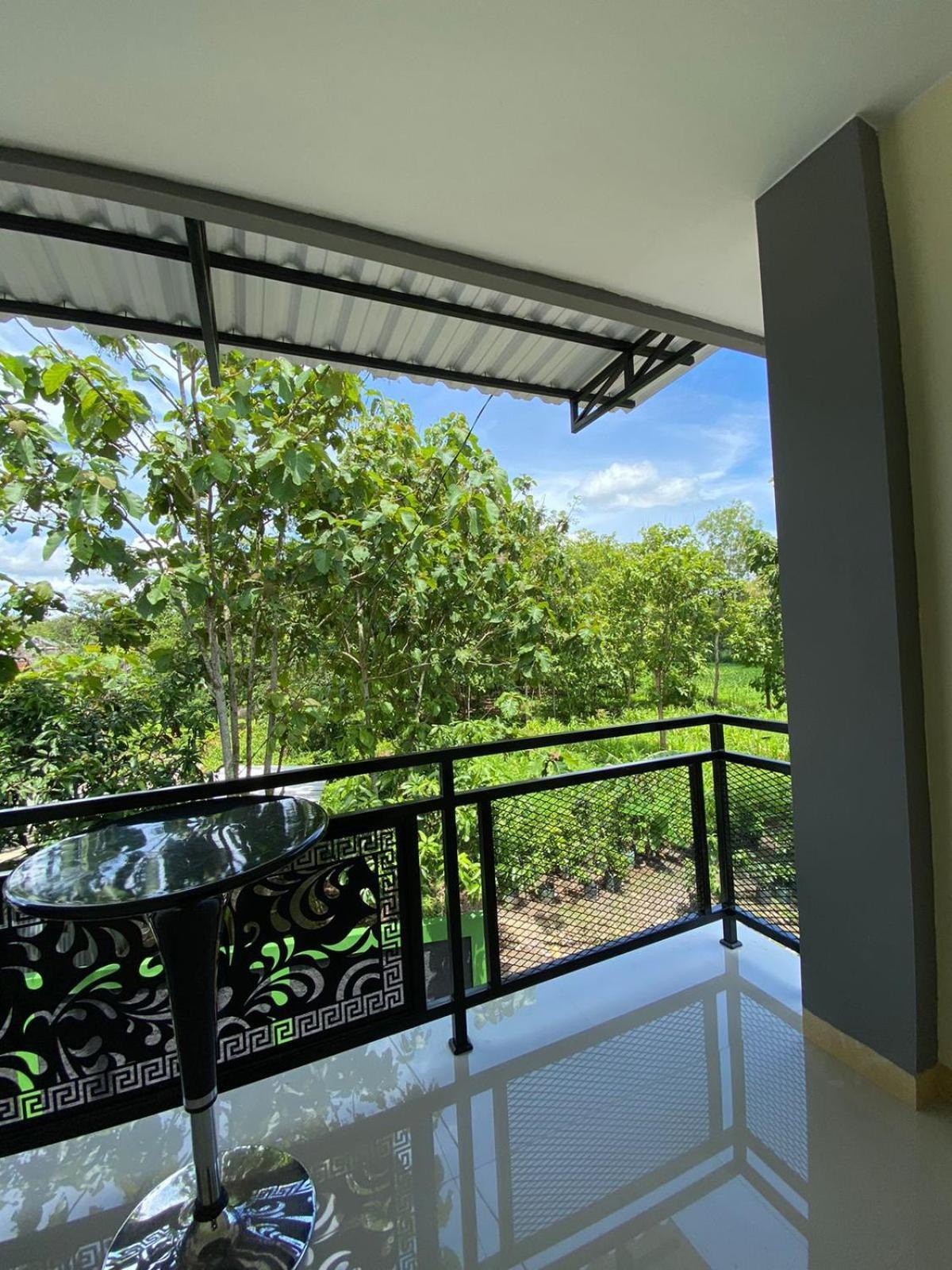 Wisma Hn Selang Exterior photo